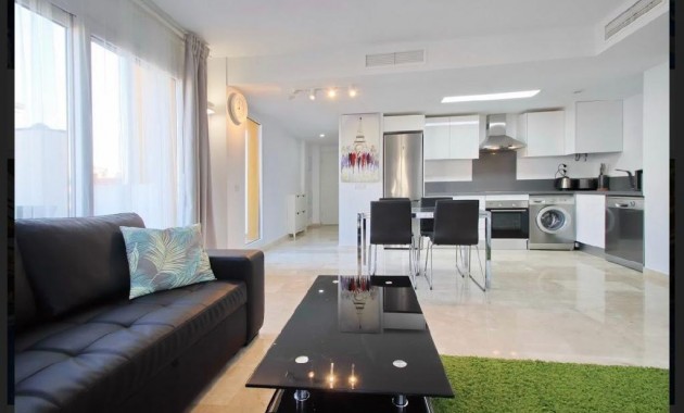 Venta - Apartamento / piso -
Torrevieja - Punta prima