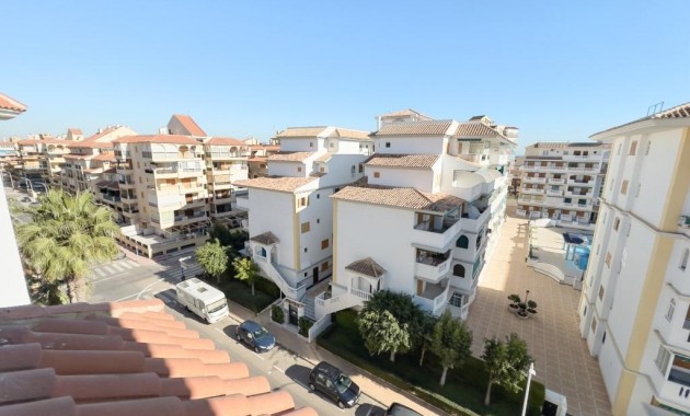 Venta - Apartamento / piso -
Torrevieja - La Mata