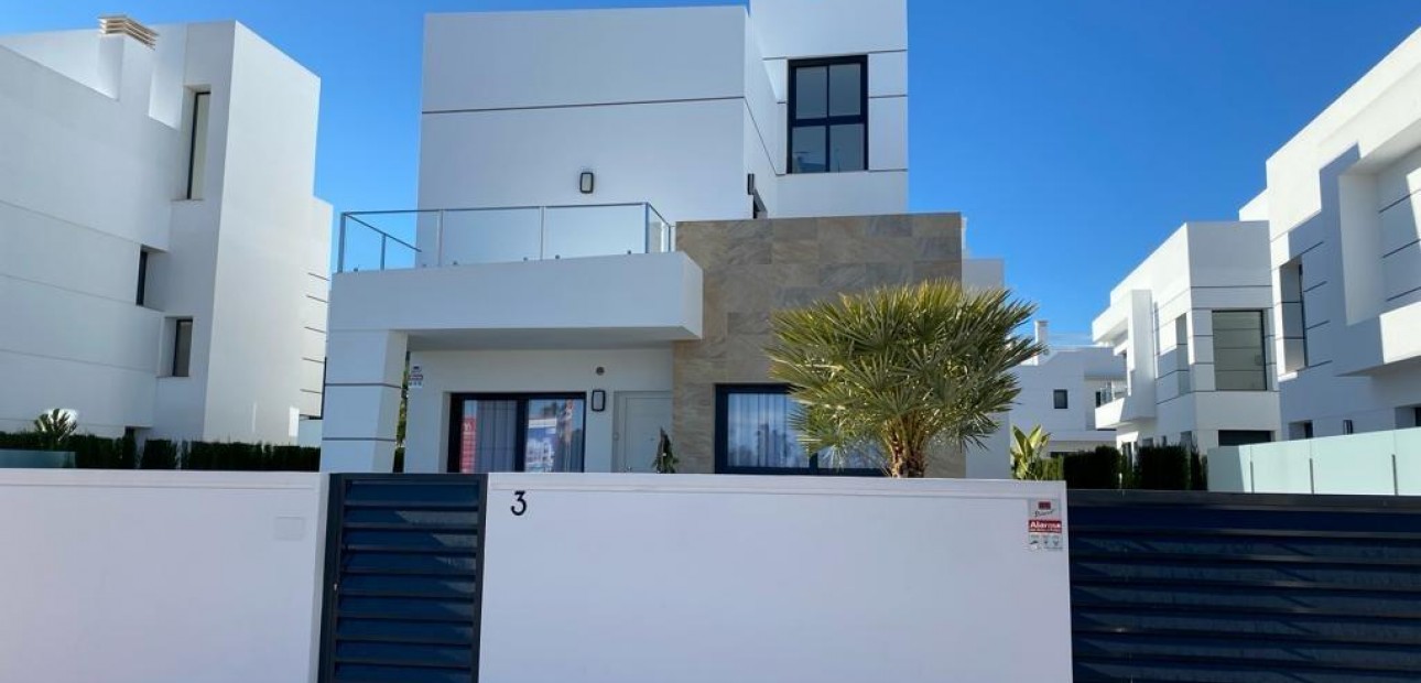 Venta - Villa -
Ciudad quesada - Rojales park