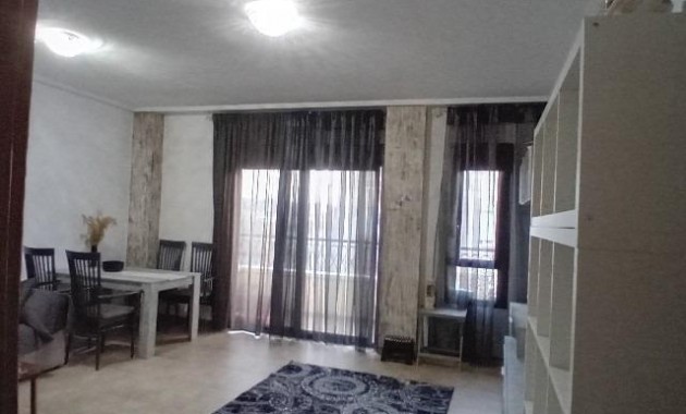 Venta - Apartamento / piso -
Almoradi - Center