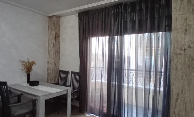 Venta - Apartamento / piso -
Almoradi - Center