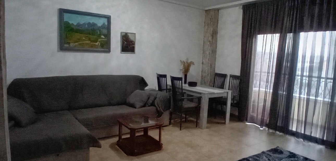 Venta - Apartamento / piso -
Almoradi - Center