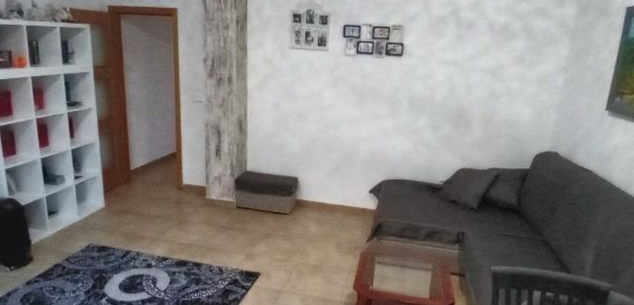 Venta - Apartamento / piso -
Almoradi - Center