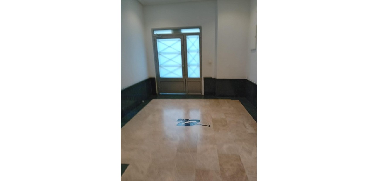 Venta - Apartamento / piso -
Almoradi - Center