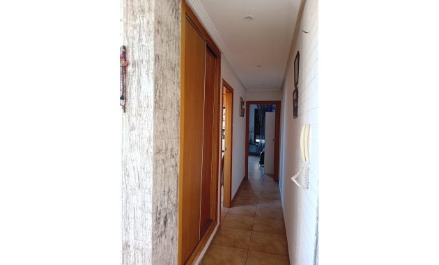 Venta - Apartamento / piso -
Almoradi - Center