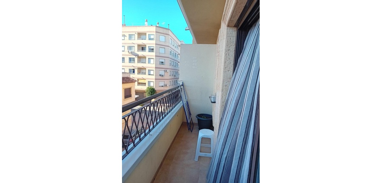 Venta - Apartamento / piso -
Almoradi - Center