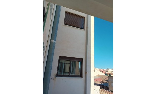 Venta - Apartamento / piso -
Almoradi - Center