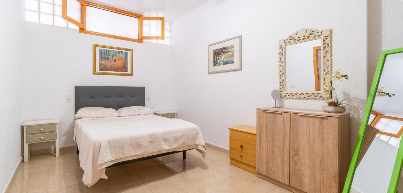 Alquiler a largo plazo - Ground Floor -
Orihuela Costa - Playa Flamenca