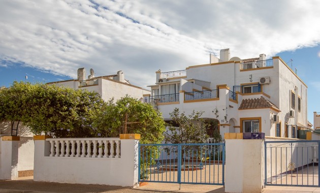 Sale - Townhouse -
Torrevieja - Jardin Del Mar