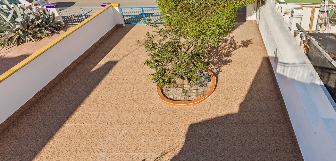 Sale - Townhouse -
Torrevieja - Jardin Del Mar