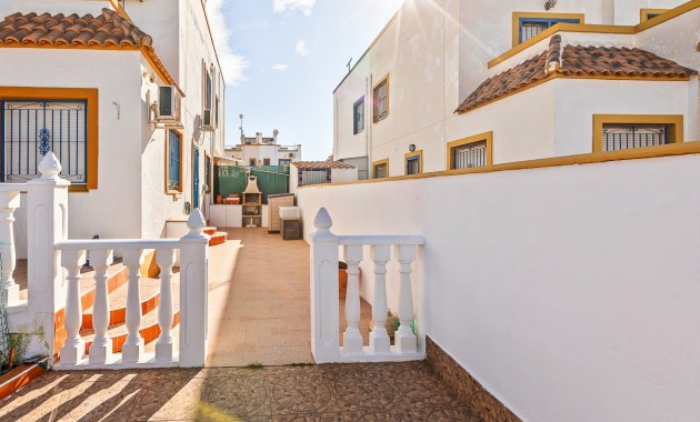 Sale - Townhouse -
Torrevieja - Jardin Del Mar