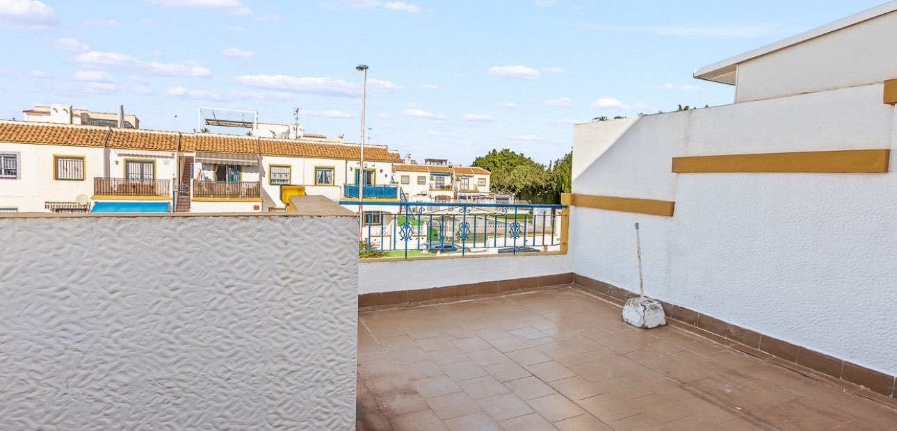 Sale - Townhouse -
Torrevieja - Jardin Del Mar