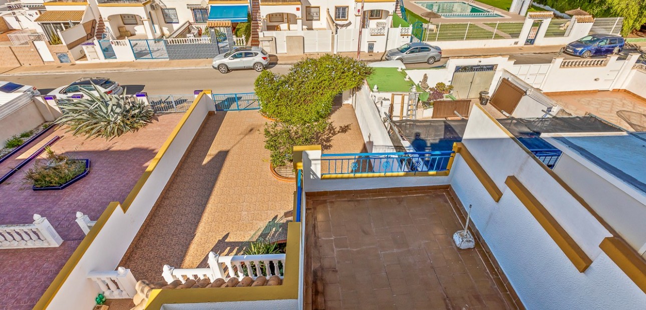 Sale - Townhouse -
Torrevieja - Jardin Del Mar