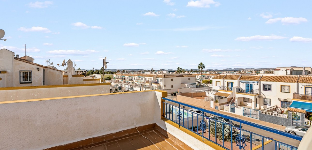 Sale - Townhouse -
Torrevieja - Jardin Del Mar