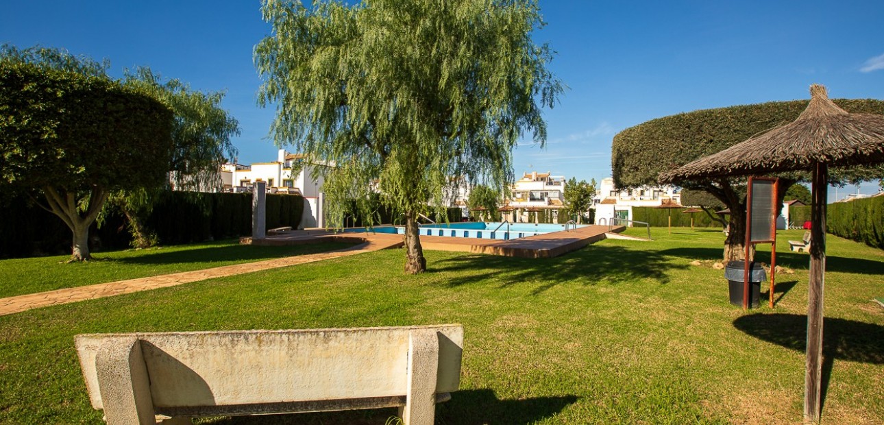 Sale - Townhouse -
Torrevieja - Jardin Del Mar