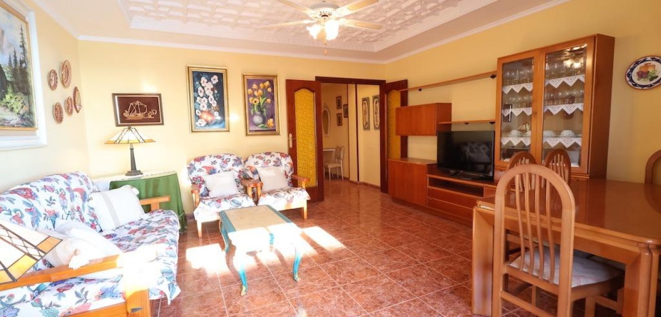 Sale - Apartment / flat -
Torrevieja - Acequion