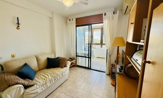 Venta - Apartamento / piso -
Torrevieja - Cabo cervera