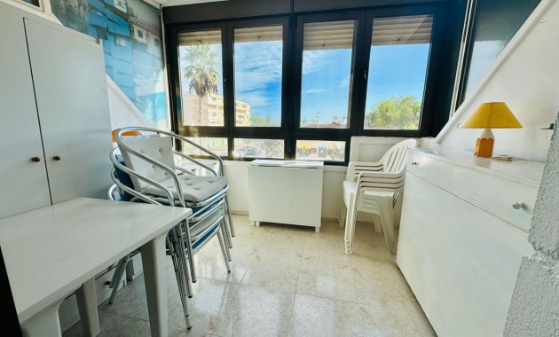 Venta - Apartamento / piso -
Torrevieja - Cabo cervera