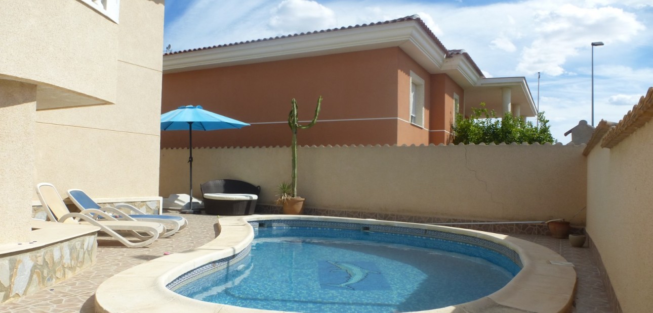 Sale - Detached Villa -
Benijofar - Benijofar - Village