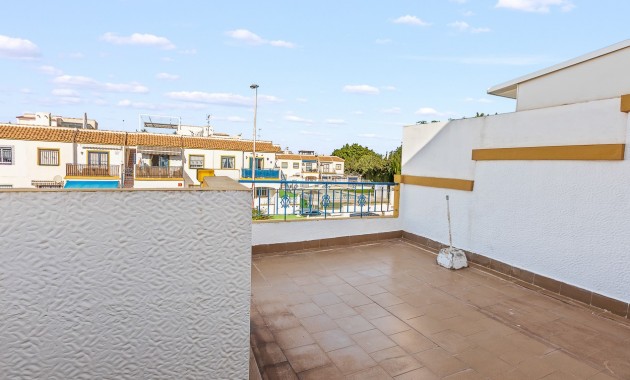 Sale - Townhouse -
Torrevieja - Jardin Del Mar