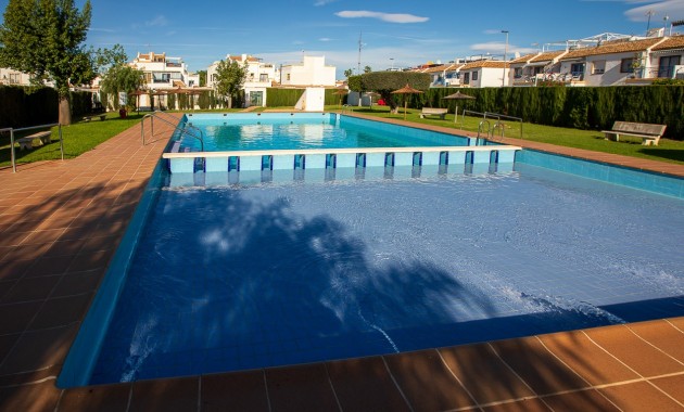 Sale - Townhouse -
Torrevieja - Jardin Del Mar