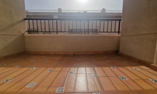 Herverkoop - Appartement / flat -
Torrevieja - Centro