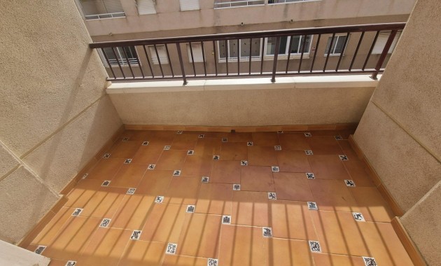 Herverkoop - Appartement / flat -
Torrevieja - Centro