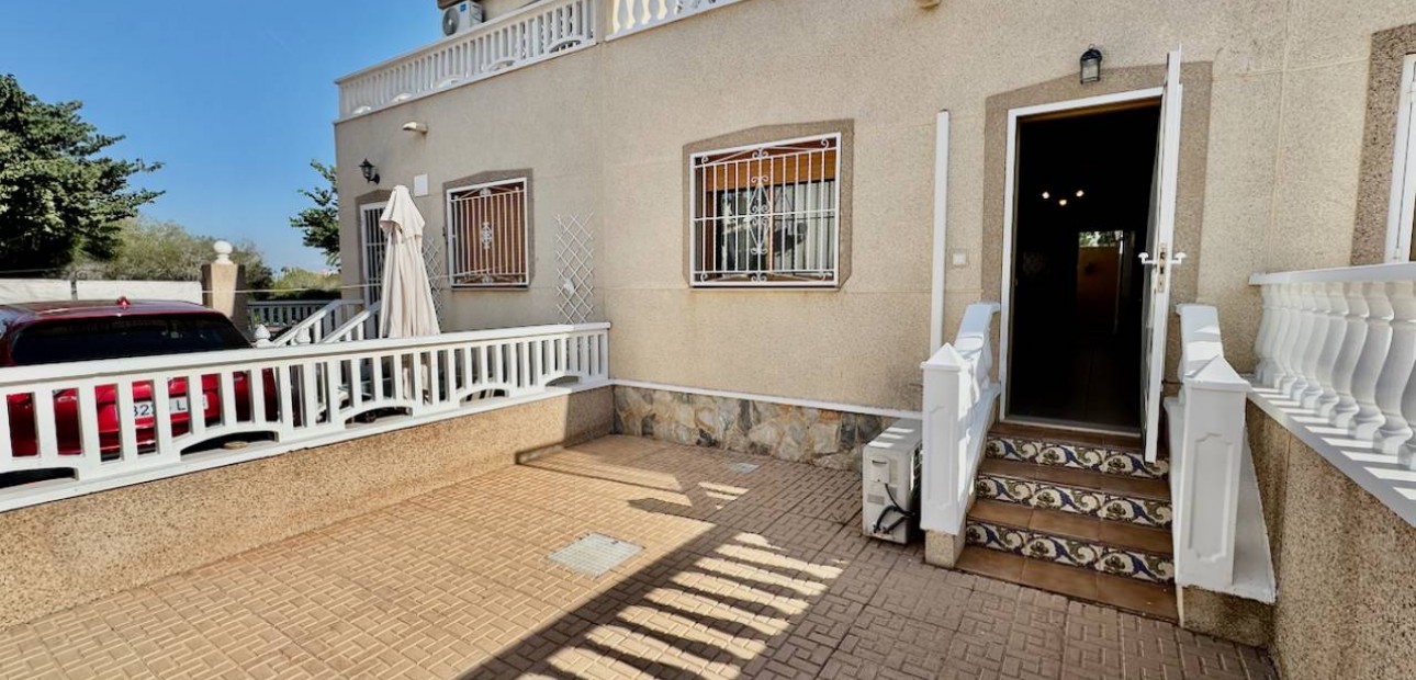 Venta - Villa -
Rojales - La  Marquesa Golf