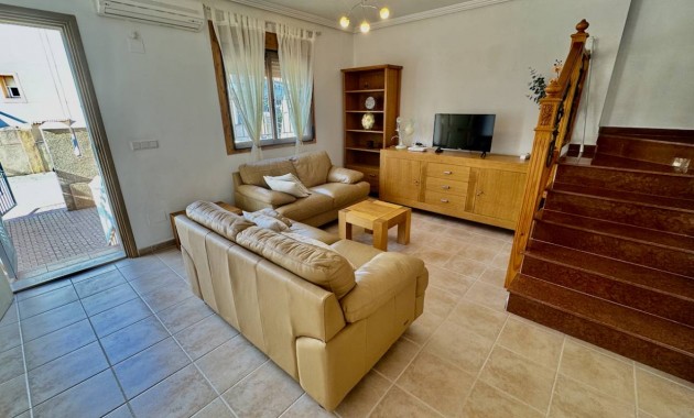 Venta - Villa -
Rojales - La  Marquesa Golf