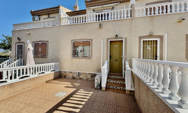 Venta - Villa -
Rojales - La  Marquesa Golf