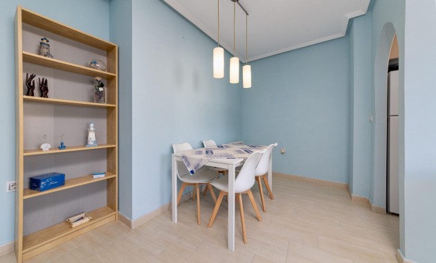 Herverkoop - Appartement / flat -
Torrevieja - torrevieja