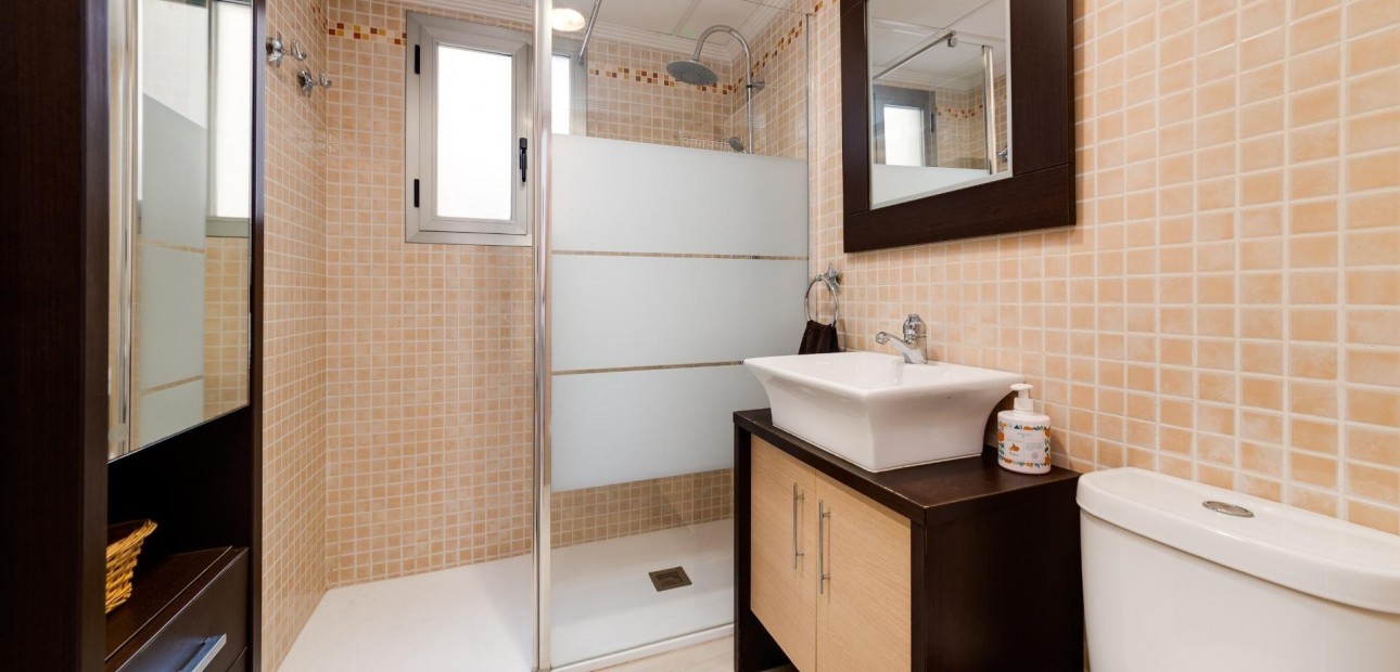 Herverkoop - Appartement / flat -
Torrevieja - torrevieja