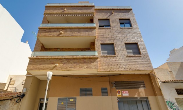 Herverkoop - Appartement / flat -
Torrevieja - torrevieja