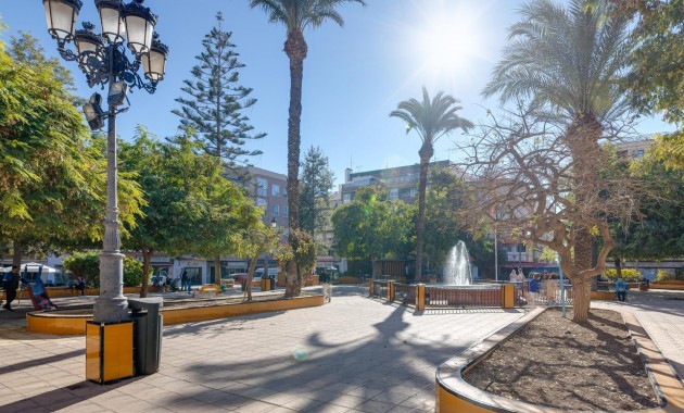 Herverkoop - Appartement / flat -
Torrevieja - torrevieja