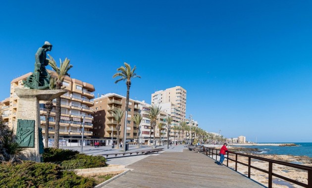 Herverkoop - Appartement / flat -
Torrevieja - torrevieja
