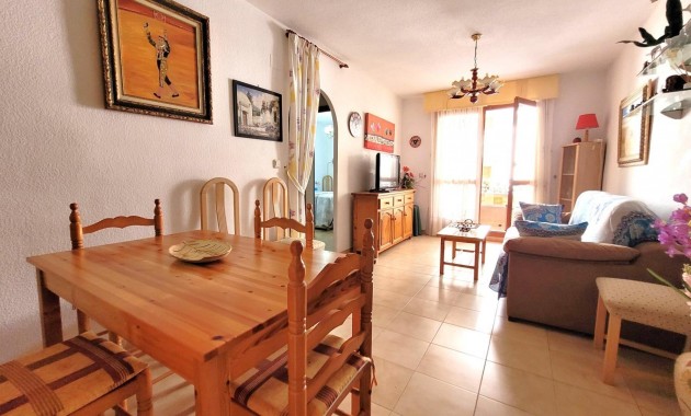 Sale - Apartment / flat -
Torrevieja - torrevieja