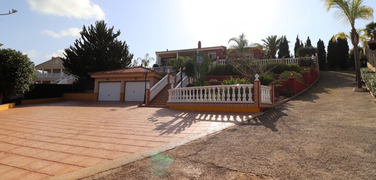 Sale - Detached Villa -
Algorfa - Lomas de La Juliana