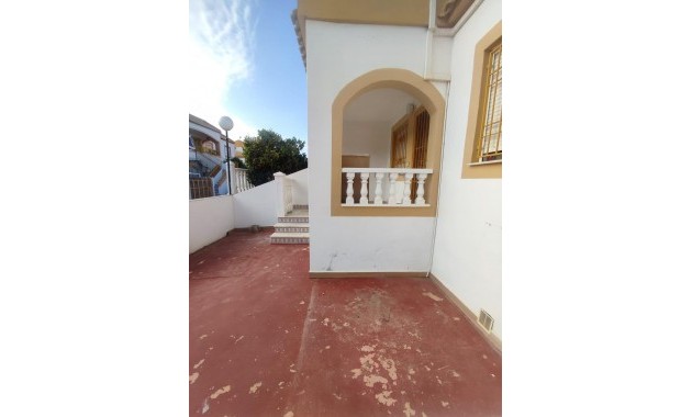 Sale - Bungalow -
Torrevieja - La Siesta - El Salado - Torreta