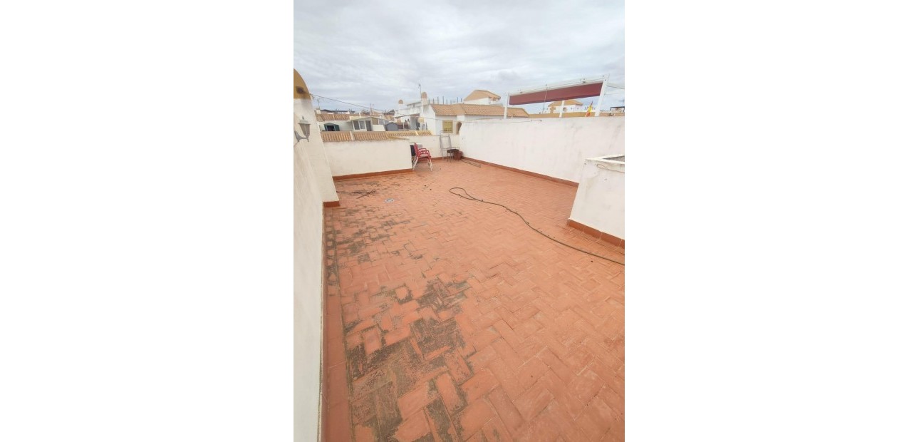 Sale - Bungalow -
Torrevieja - La Siesta - El Salado - Torreta