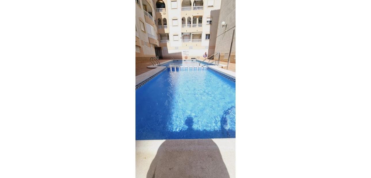 Herverkoop - Appartement / flat -
Torrevieja - Centro