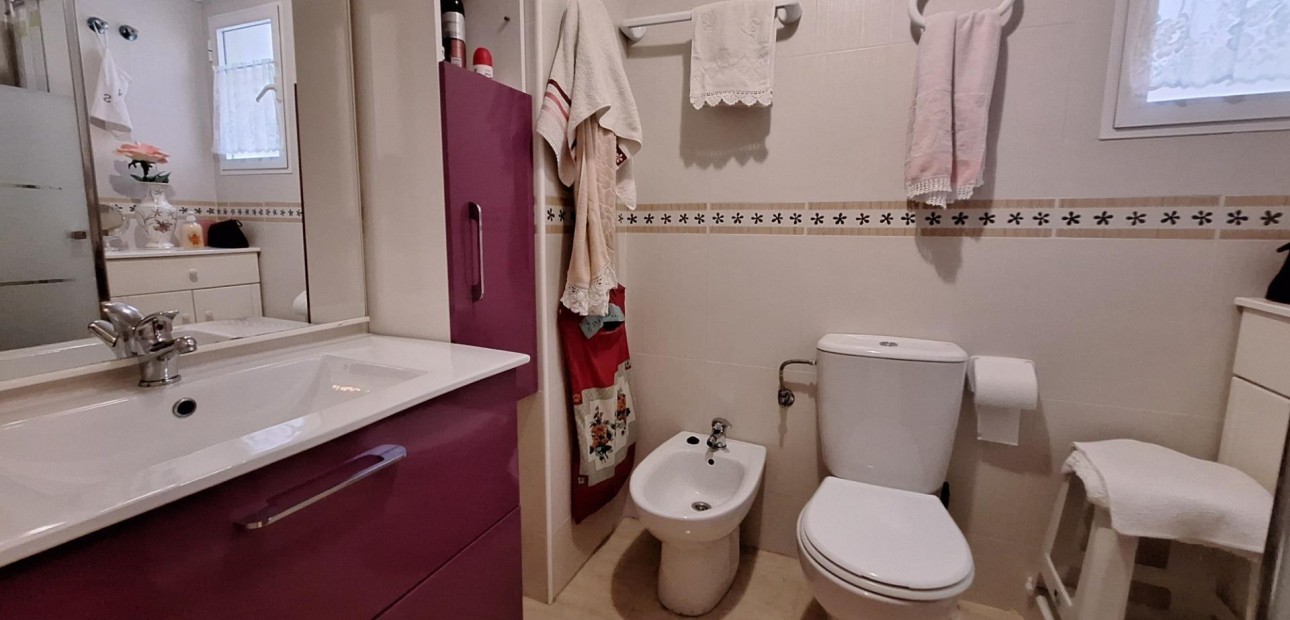 Sale - Apartment / flat -
Torrevieja - Playa del cura