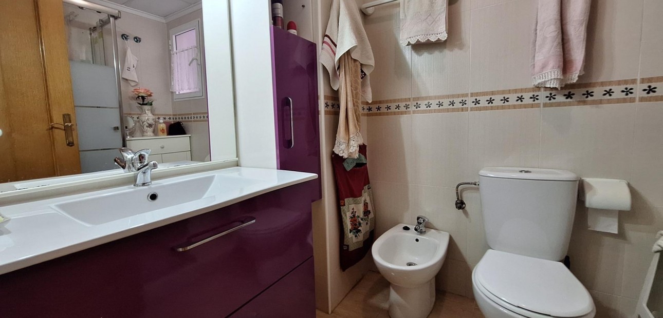 Sale - Apartment / flat -
Torrevieja - Playa del cura