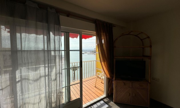 Sale - Apartment / flat -
Torrevieja - Playa del cura