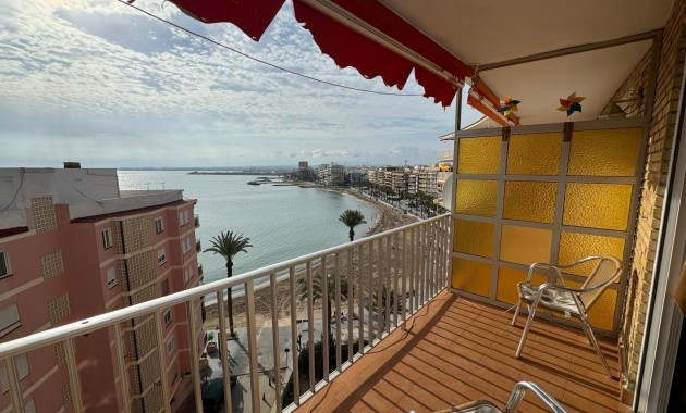 Sale - Apartment / flat -
Torrevieja - Playa del cura