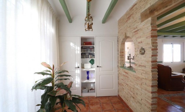 Sale - Villa -
Orihuela Costa - Los Dolses