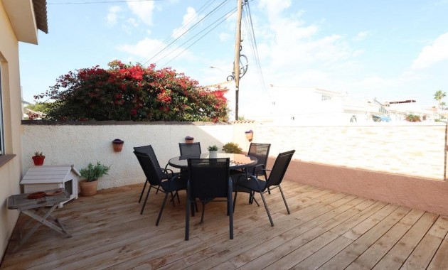 Sale - Villa -
Torrevieja - La Siesta - El Salado - Torreta