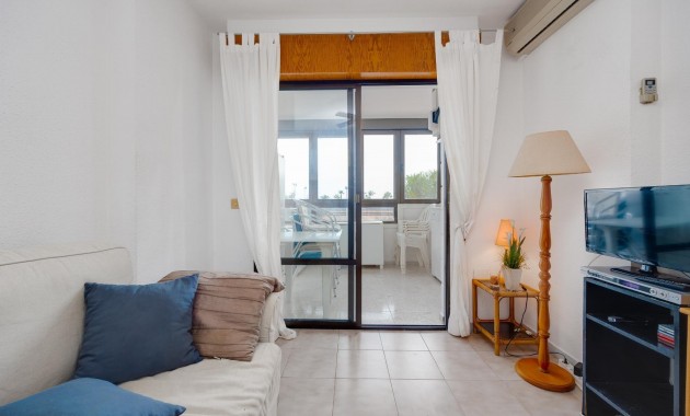 Sale - Apartment / flat -
Torrevieja - Cabo cervera