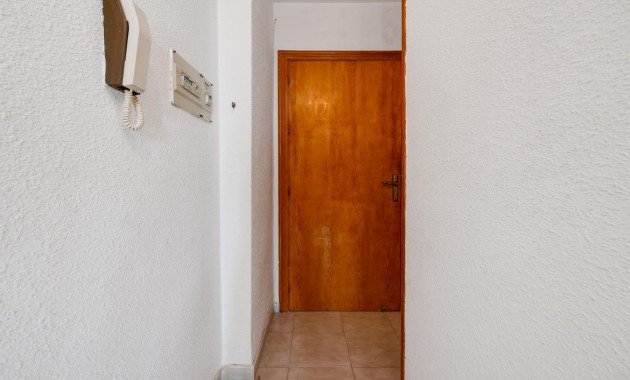 Sale - Apartment / flat -
Torrevieja - Cabo cervera