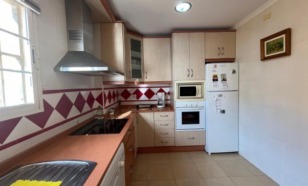 Venta - Apartamento / piso -
Torrevieja - Playa del cura