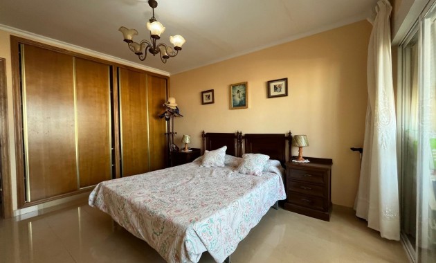 Sale - Apartment / flat -
Torrevieja - Playa del cura